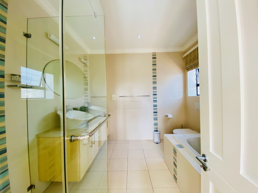 3 Bedroom Property for Sale in Country Club Western Cape